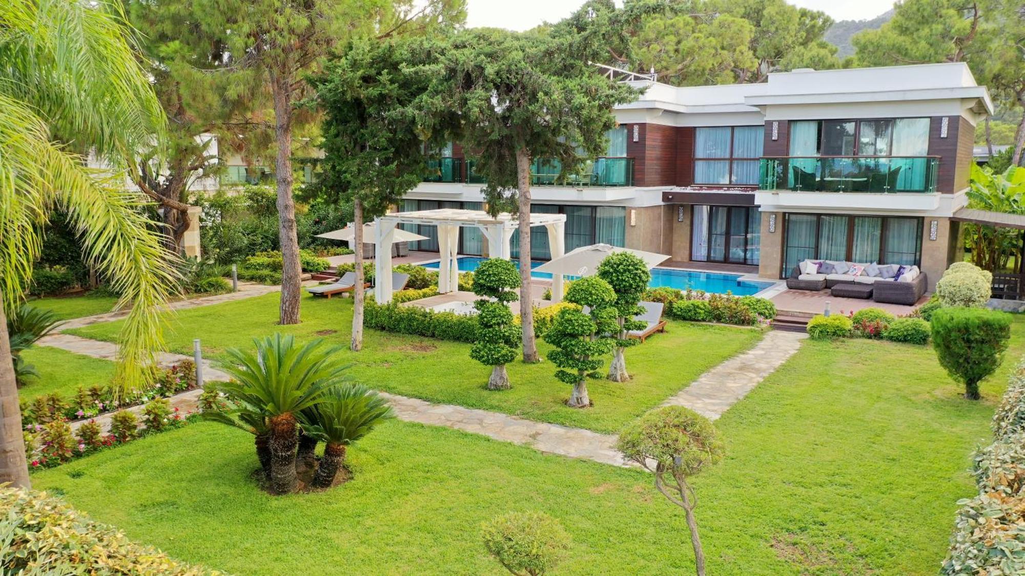 Nirvana Mediterranean Excellence ベルディビ エクステリア 写真